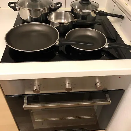 Advice & Advise Apartment